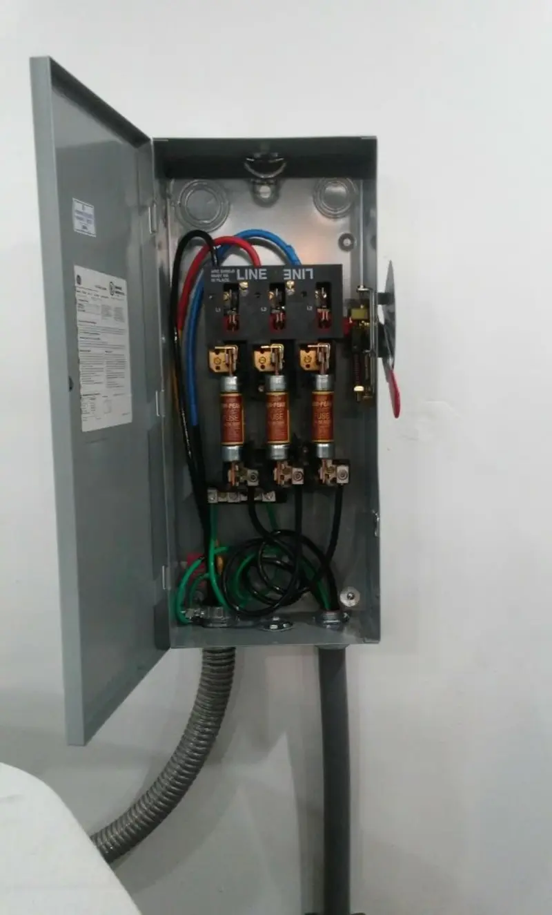 Three-phase disconnect switch installed for Electrical Wiring & Rewiring in Ellenville